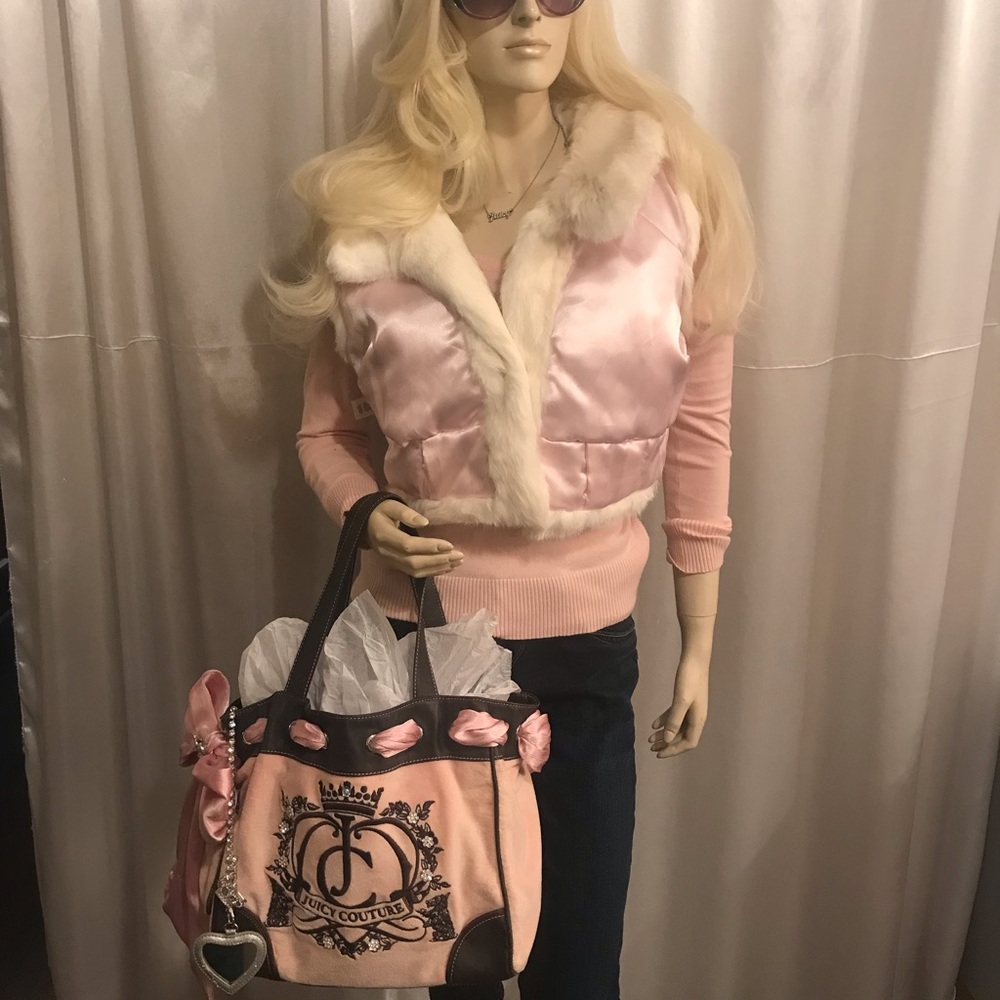 COPY - Super rare y2k 🦄juicy couture 🐰 rabbit fur caplet - Picture 4 of 15